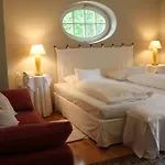 Hotel Seeschloessl Velden