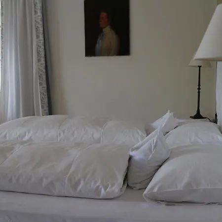 Seeschlößl Velden Hotel 4*