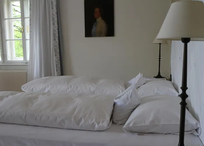 Seeschloessl Velden Hotel 4*