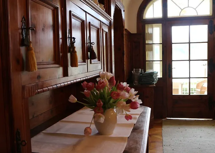 Seeschloessl Velden Hotel